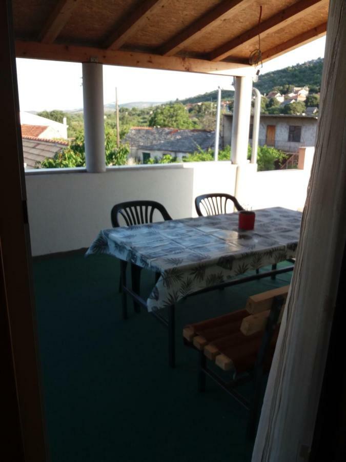 Lanelu Apartman Rogoznica  Exteriör bild
